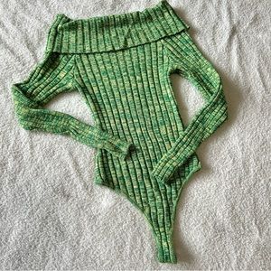 Off Shoulder Vibrant Bodysuit 💚